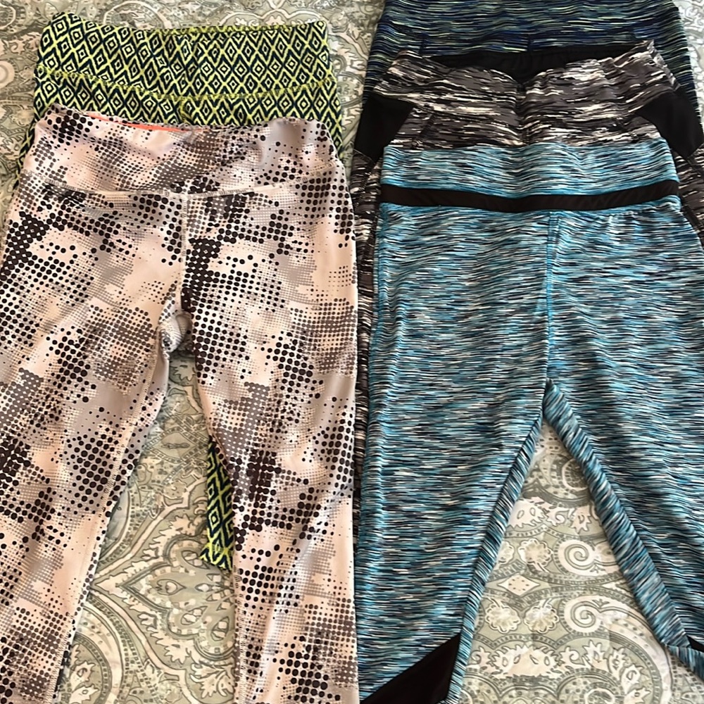 5 pair capri workout pants